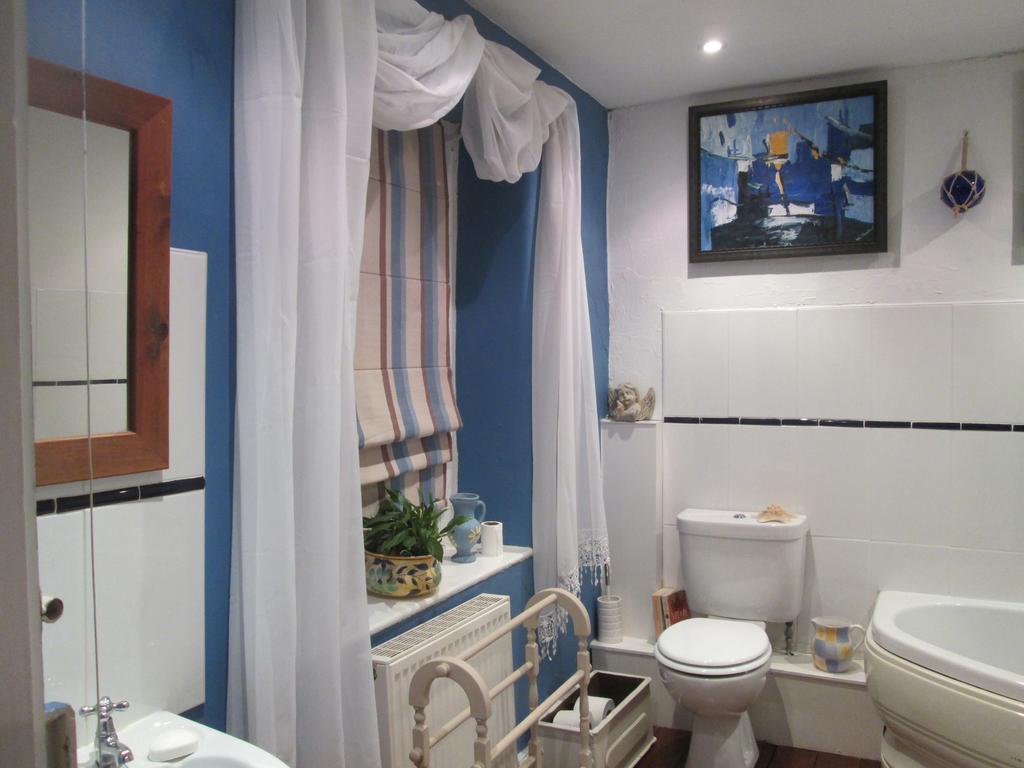 בייקוול One Castle Street Bed And Breakfast מראה חיצוני תמונה