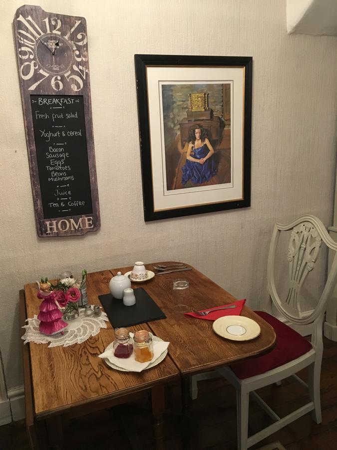 בייקוול One Castle Street Bed And Breakfast מראה חיצוני תמונה